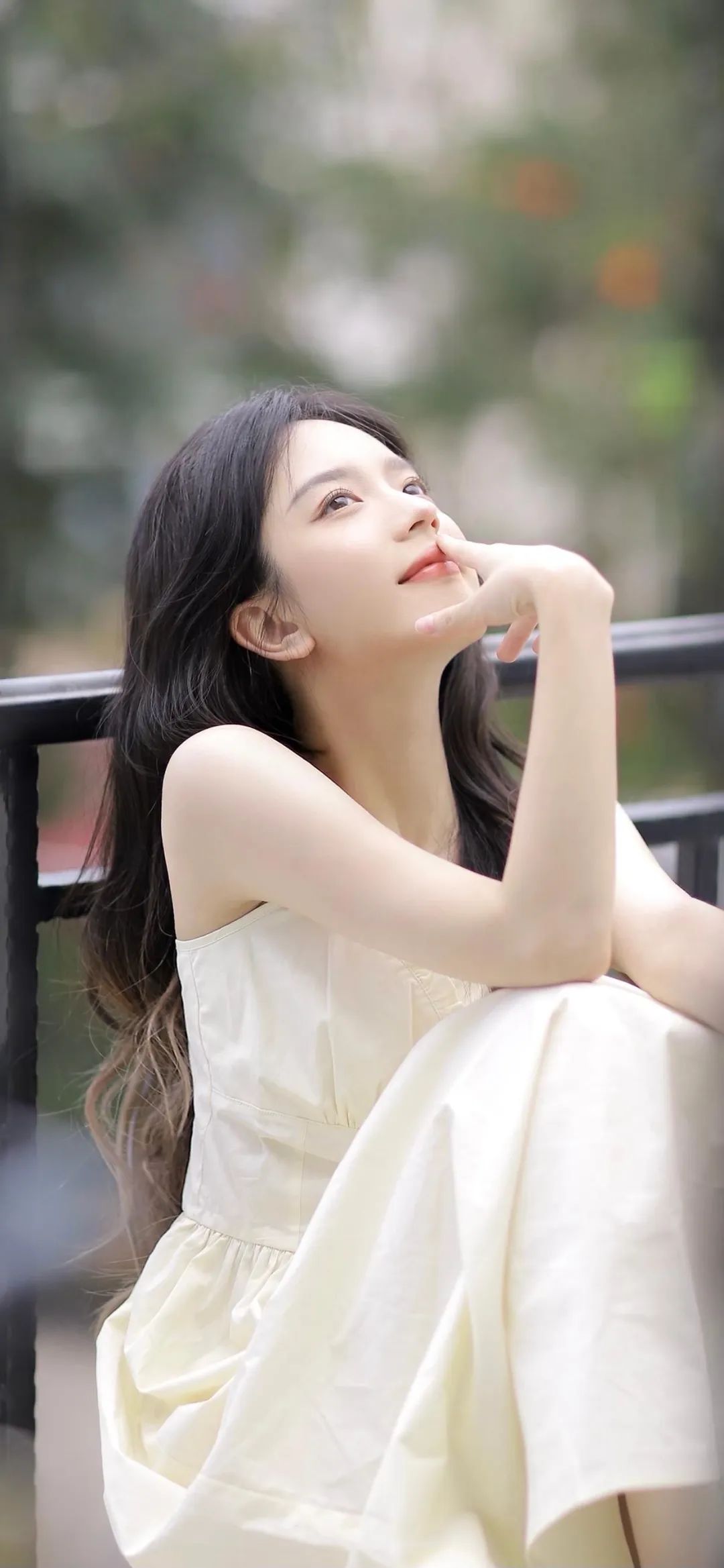壁纸丨全屏纯欲美女 - 炫图天下