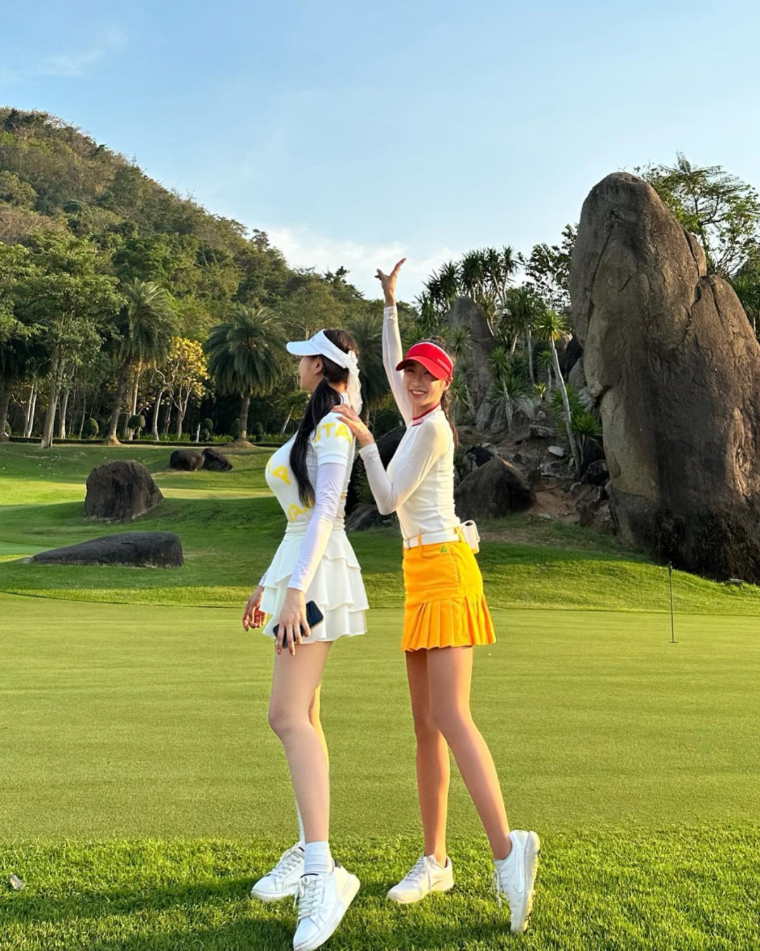 高尔夫女神！颜值太高了吧！ - 炫图天下