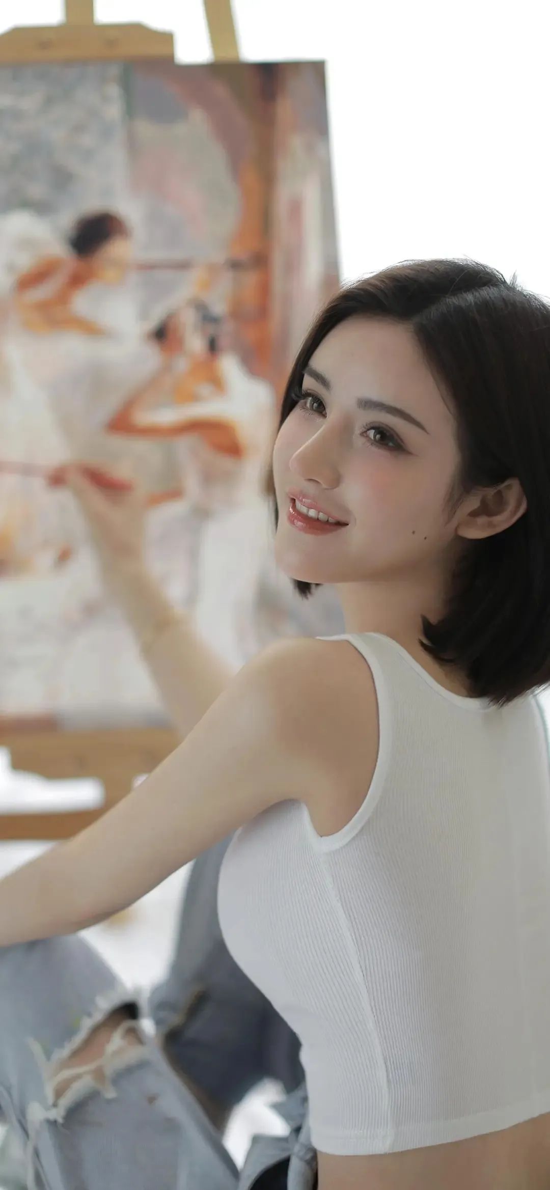爱画画的美女小姐姐壁纸 - 炫图天下