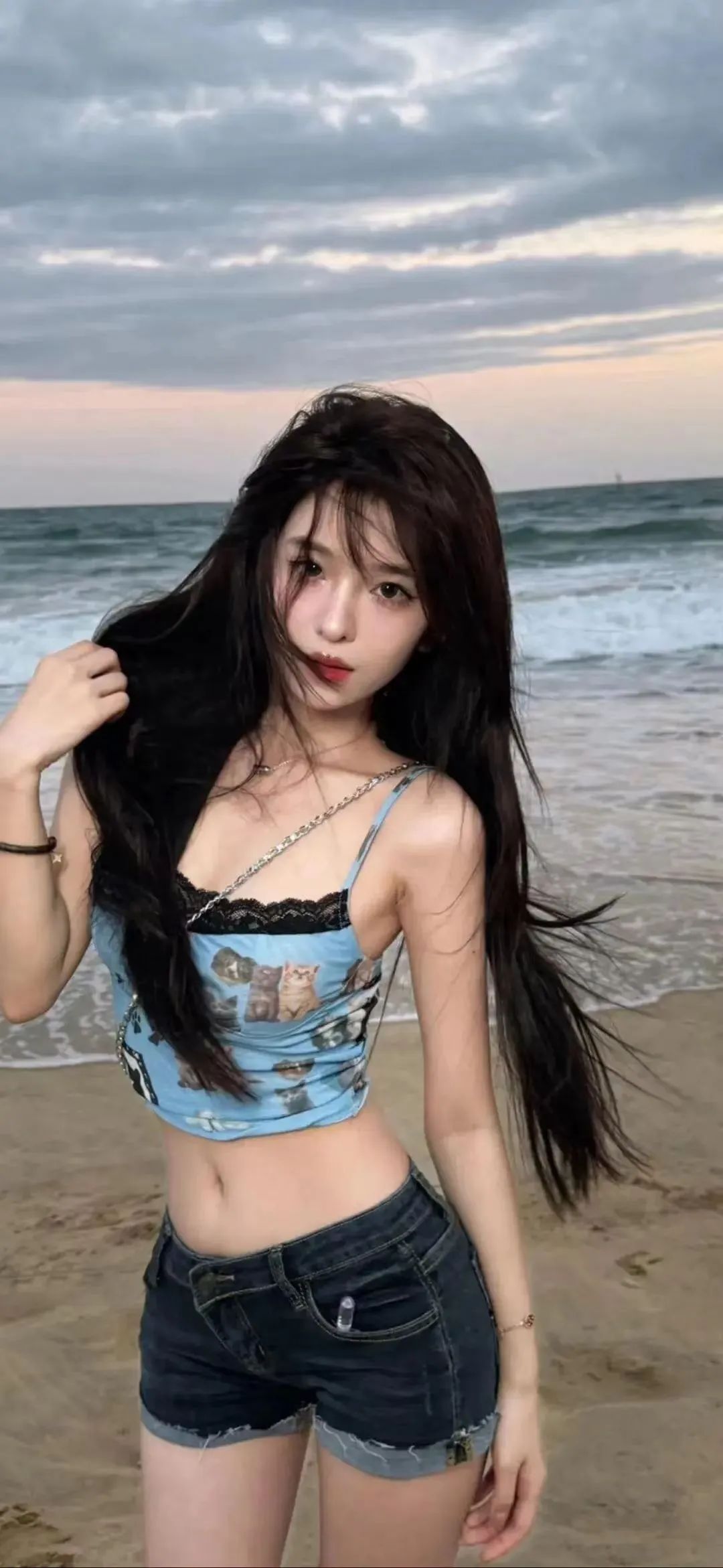 自由自在的女生壁纸 - 炫图天下
