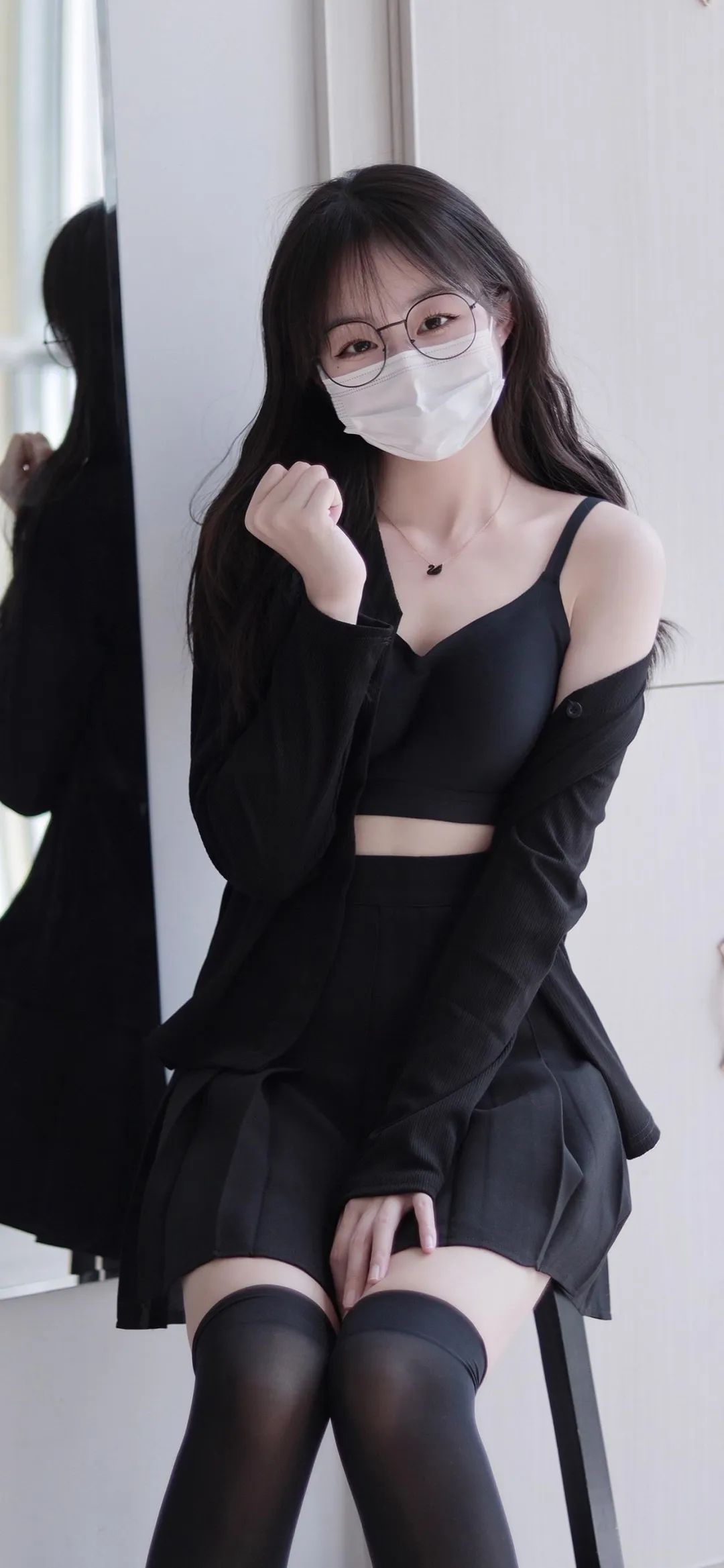 半口小希 性感口罩 黑丝少女壁纸! - 炫图天下