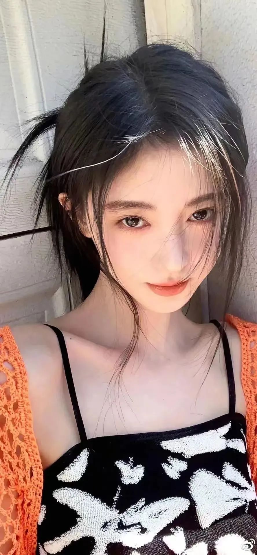 个性张扬的辣妹壁纸 - 炫图天下