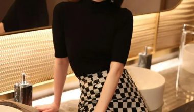 （福利）黑色丝袜、短裙美女 - 炫图天下