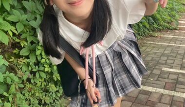 阳光可爱的小清新制服美少女 - 炫图天下