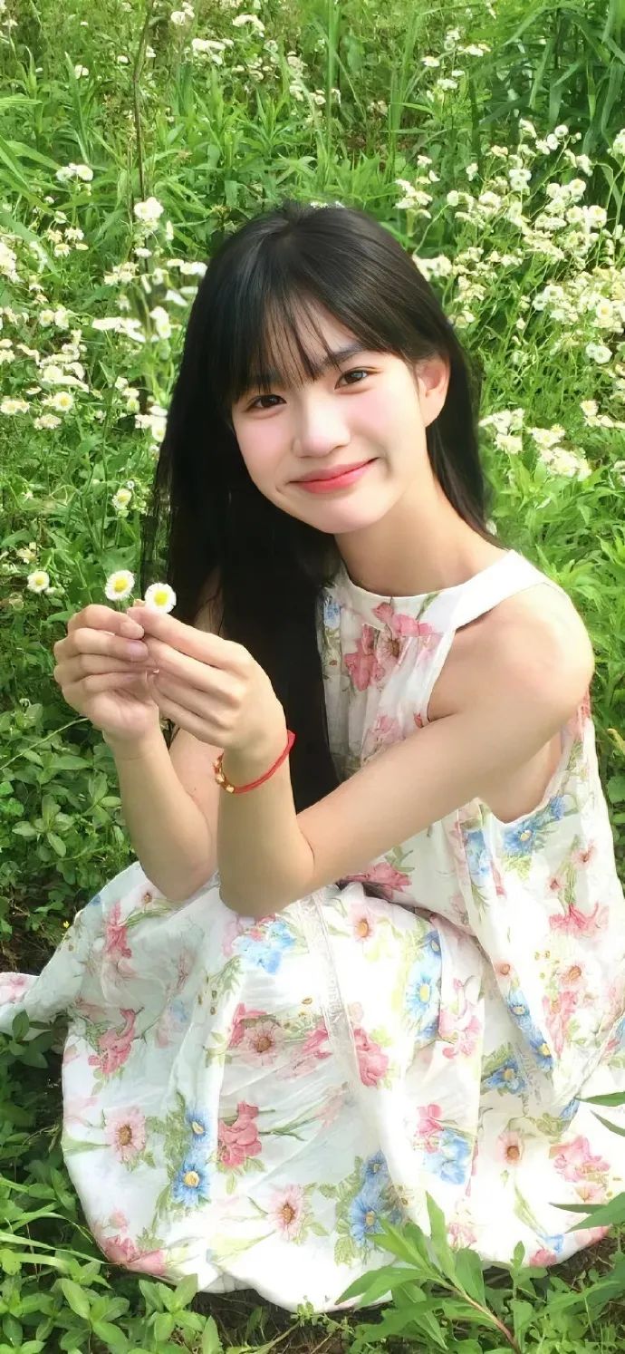 娇俏可爱的女生个性壁纸 - 炫图天下