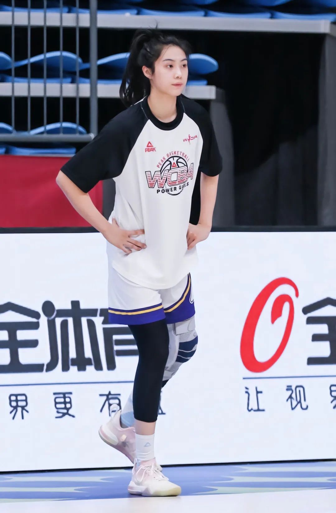 国内篮坛新晋女神！身材颜值独一档的存在 - 炫图天下