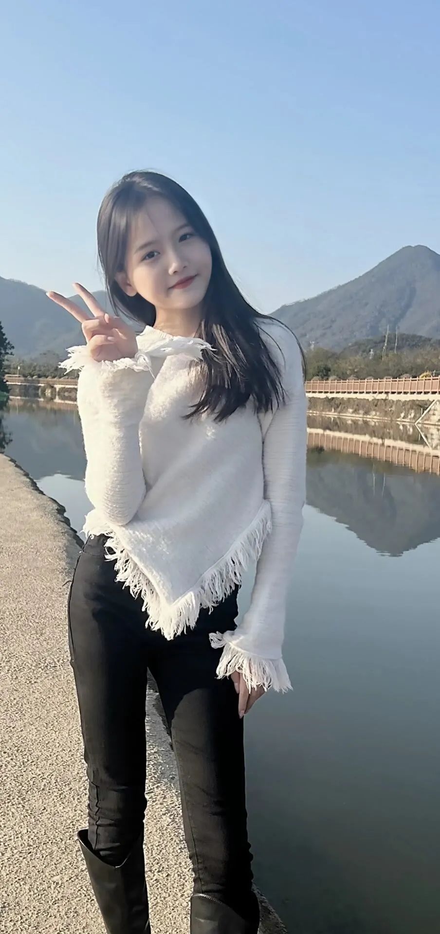 好日常美女壁纸 - 炫图天下