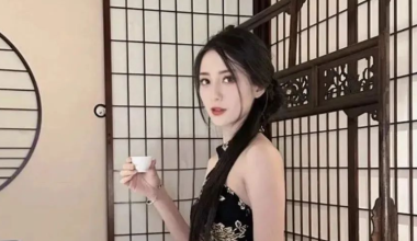 日本美女｜小佟丽娅｜酷似内娱顶流女星佟丽娅而出名，身材高挑，性感动人！ - 炫图天下