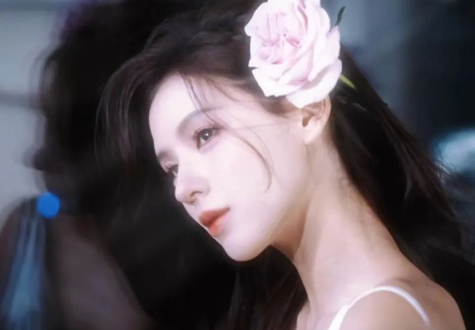 壁纸 | 她真的，我好爱她的小说女主脸A - 炫图天下