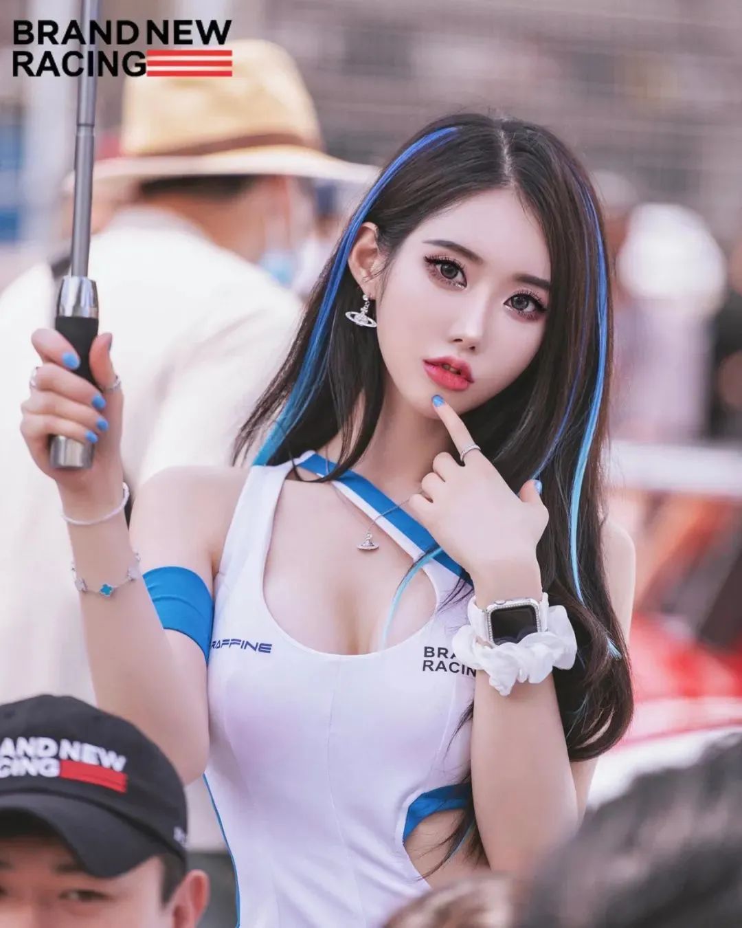 [仙女集]甜美又性感的美女车模，谁不爱啊 ~ - 炫图天下