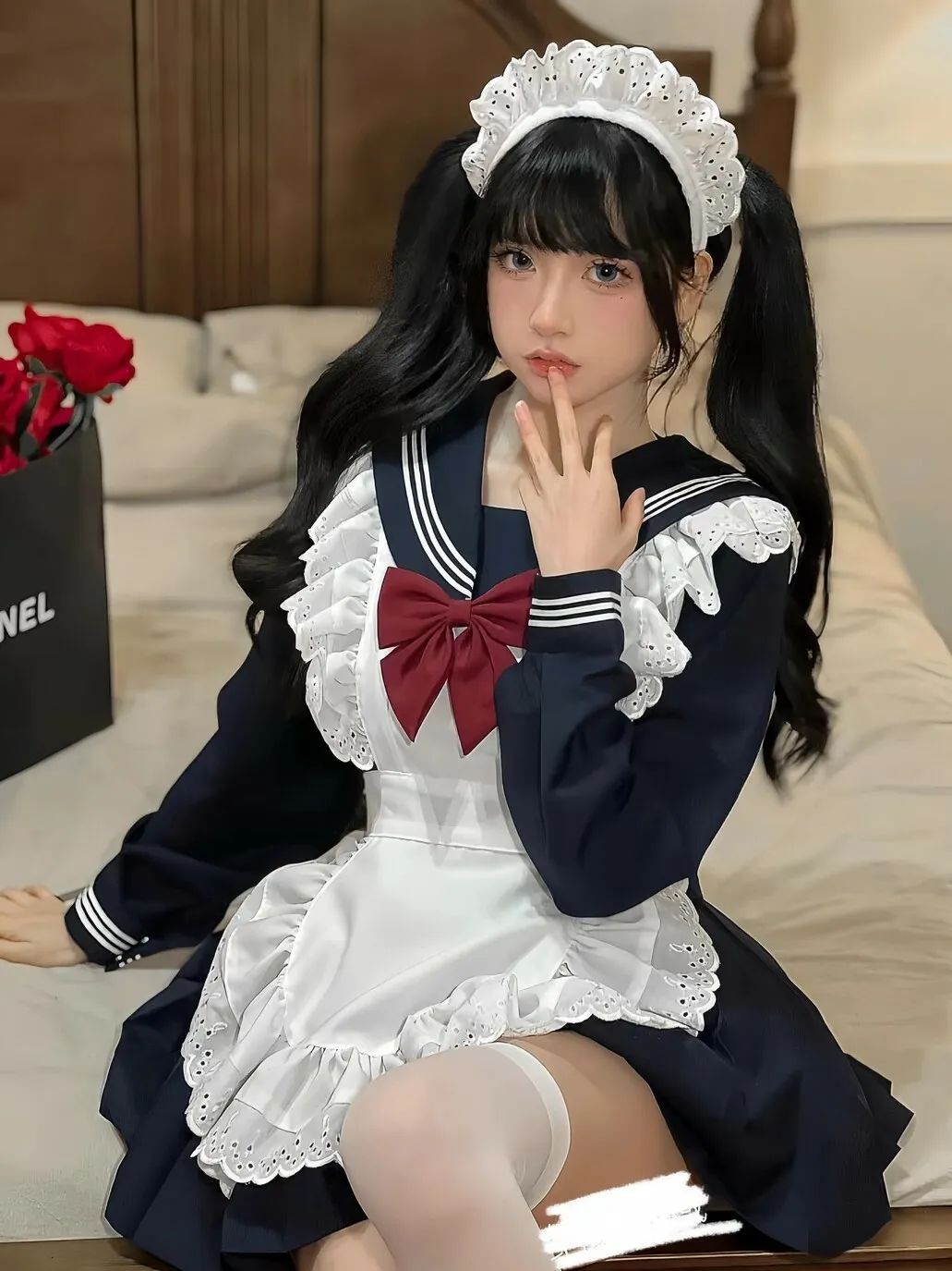美女壁纸 | 女仆装 - 炫图天下