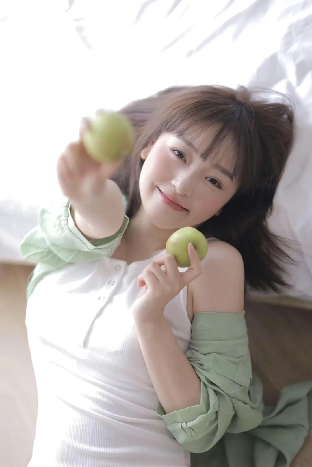 性感少女夏天写真 - 炫图天下