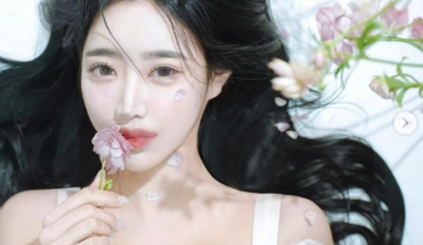 ‘’高冷纯欲风少女私房写真づ - 炫图天下