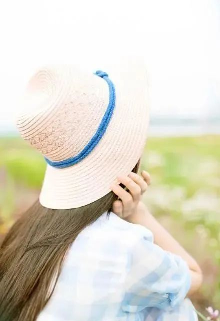 适合单人拍照的12种姿势，让你不再为人像拍摄摆Pose发愁 - 炫图天下