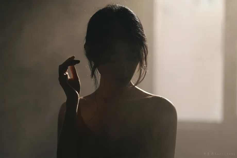 【桑落】 摄影师 谨通Narcissus - 炫图天下
