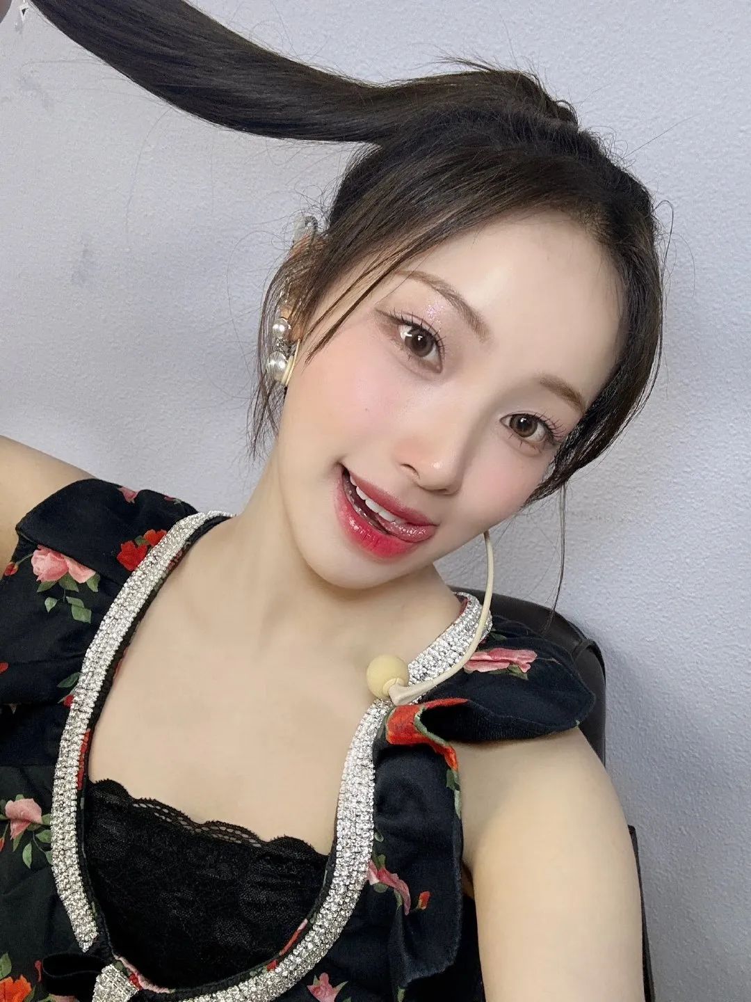 哦莫!! Rescene的妹妹们自拍好美… - 炫图天下