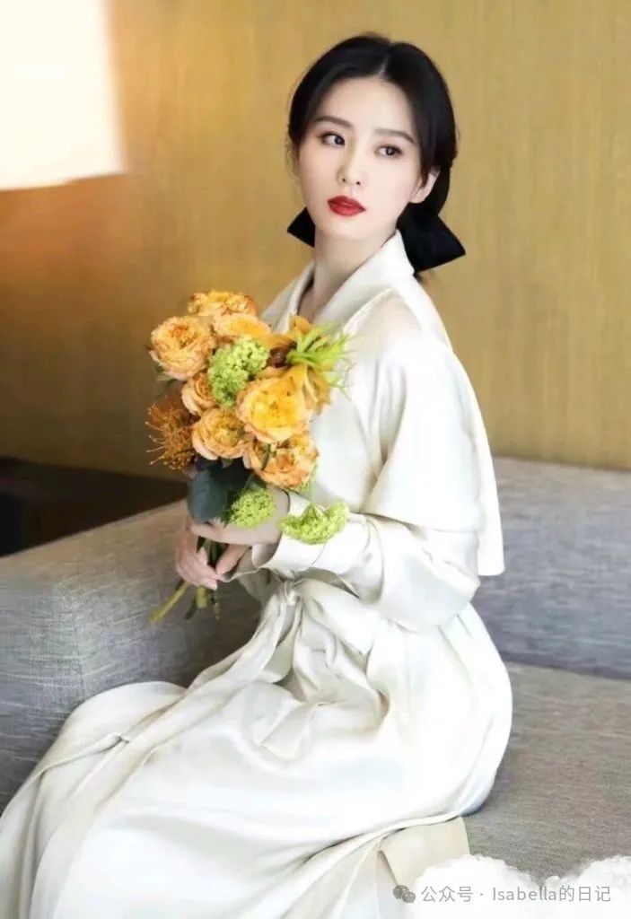刘诗诗的五官和形体美给人一种非常舒服、干净、温婉的感觉 - 炫图天下