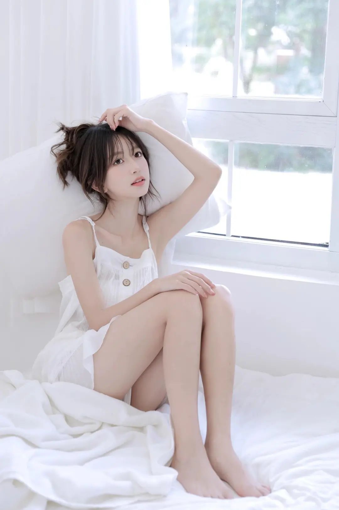 日系少女居家性感写真 - 炫图天下