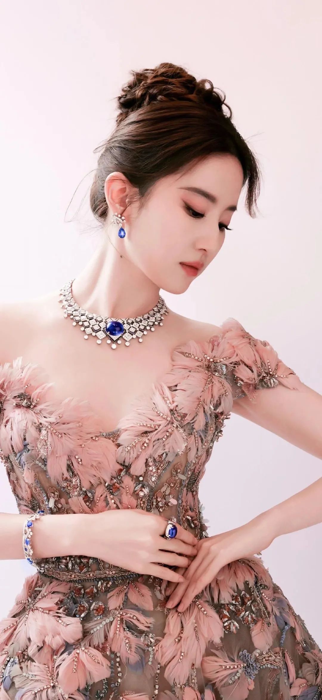 壁纸|玫瑰仙女，我的神仙姐姐刘亦菲 - 炫图天下
