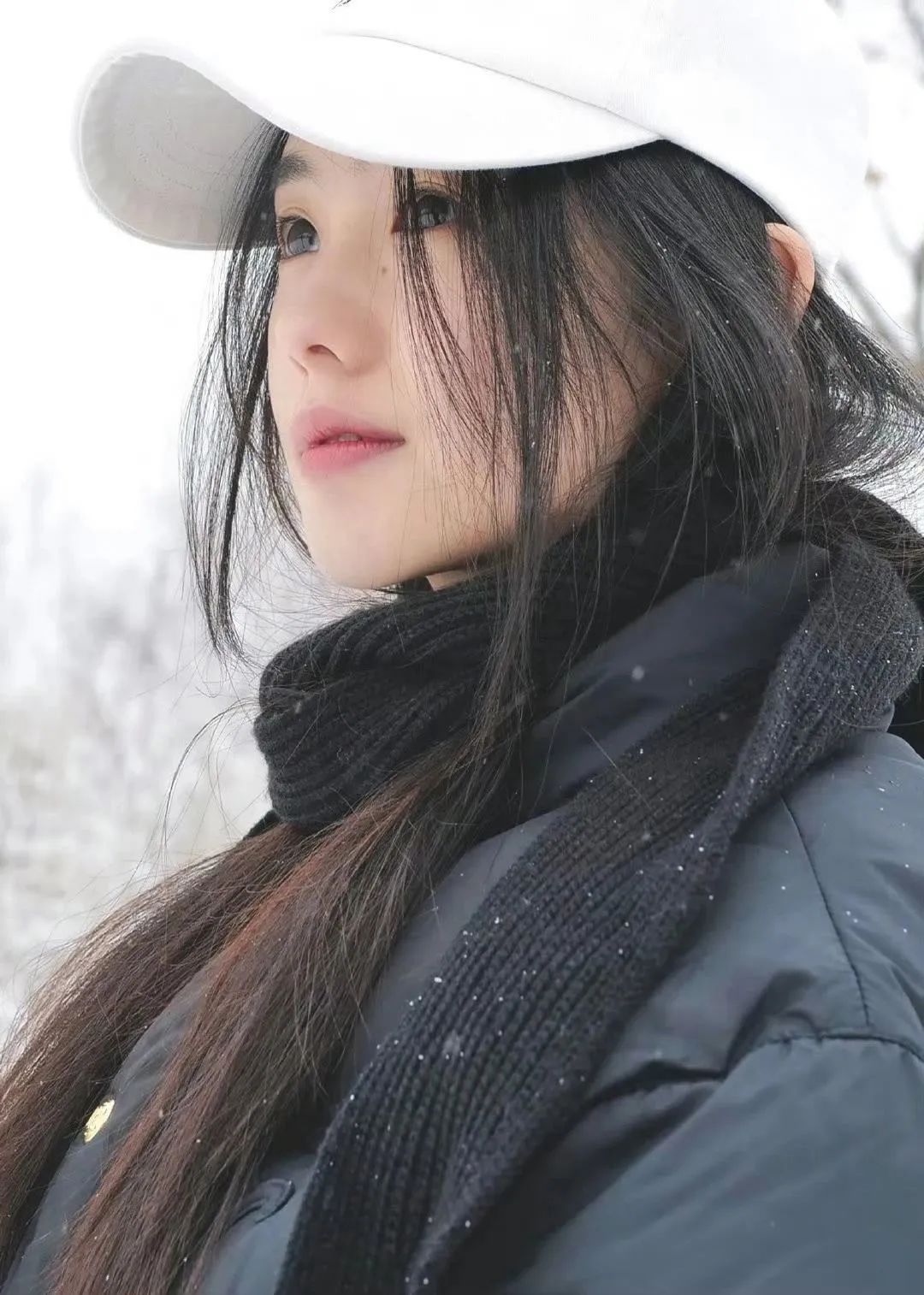 刘浩存|长着一张校园青春女主角的脸 - 炫图天下