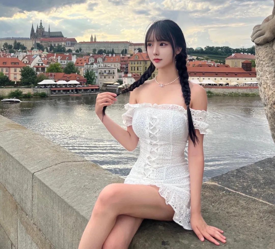 岛国纯欲美女！顶级身材，爱了爱了 - 炫图天下