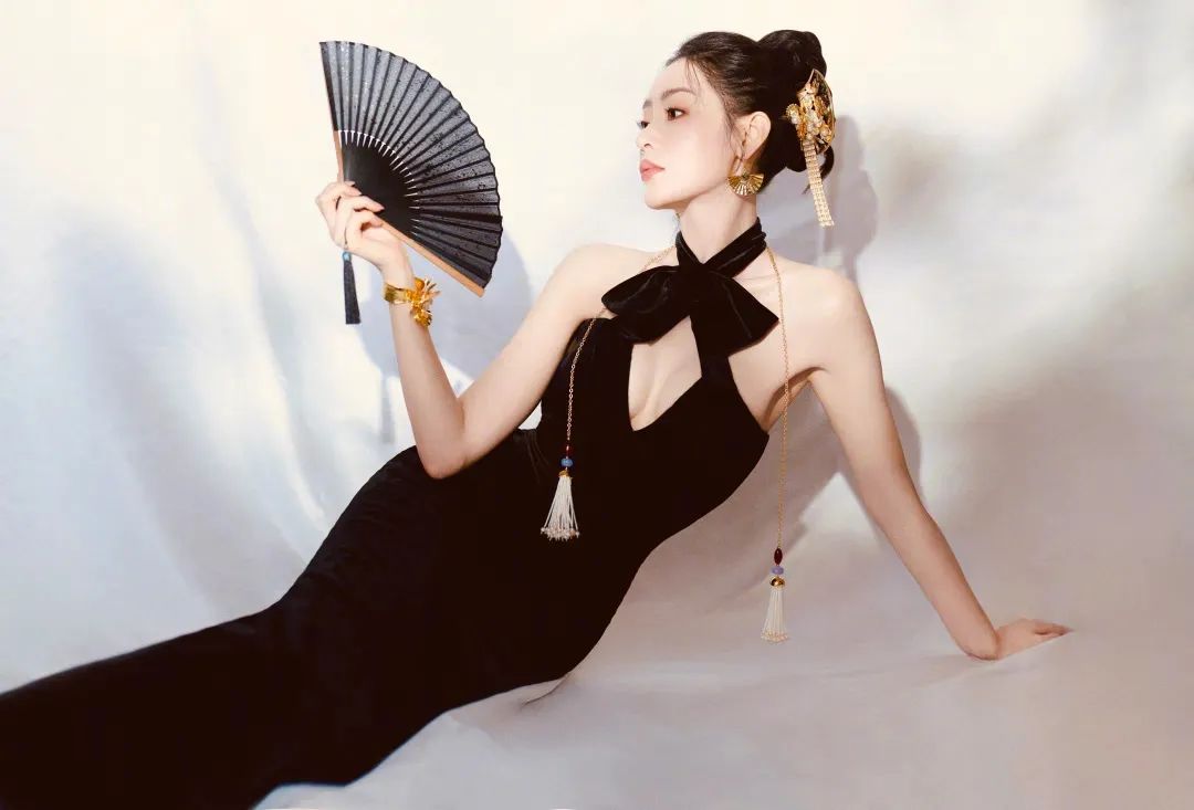 张天爱东方美服饰新中式 - 炫图天下