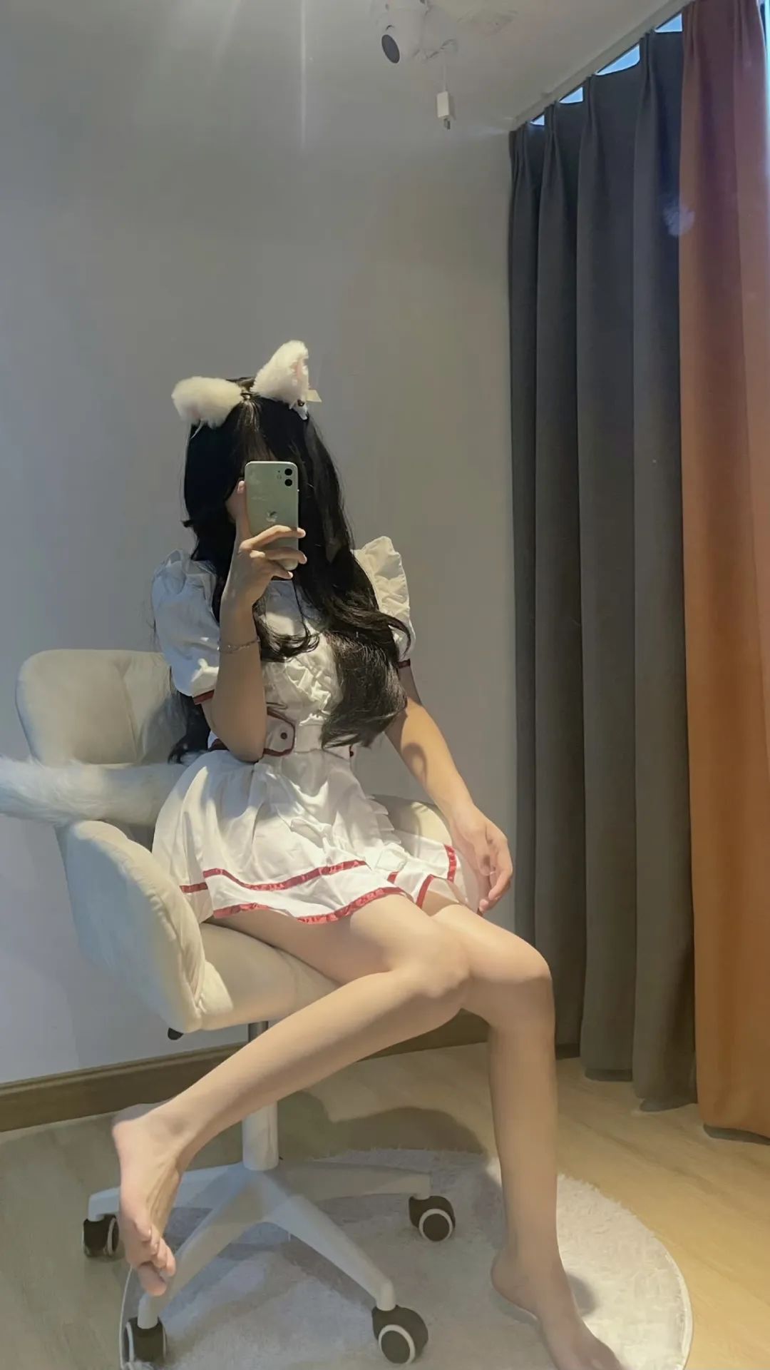 壁纸丨夏日火辣身材性感美女壁纸4K - 炫图天下
