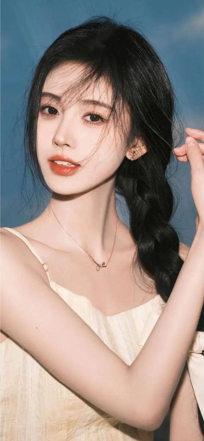 尽态极妍的美女壁纸 - 炫图天下