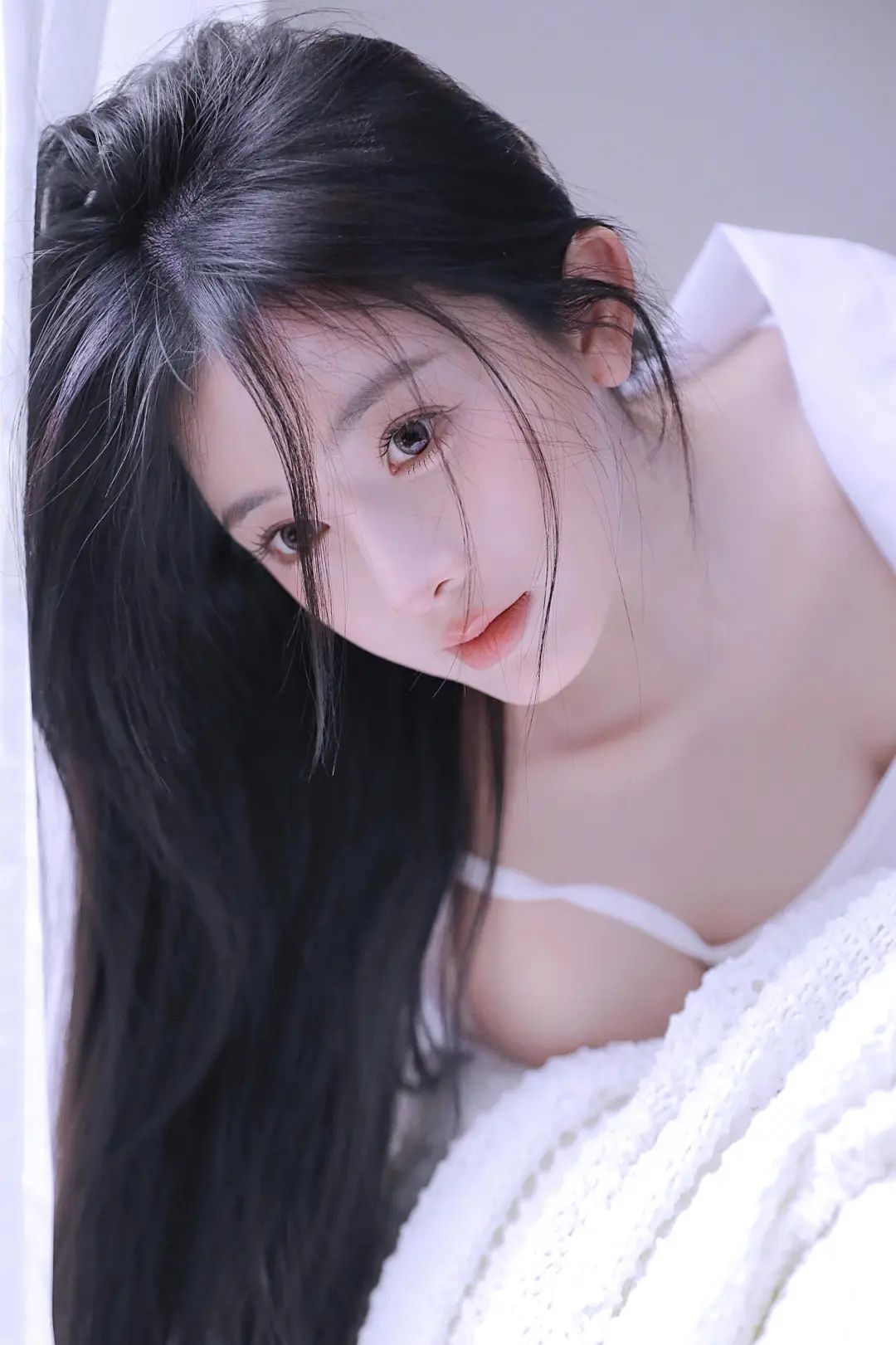 清纯又纯欲的居家少女写真 - 炫图天下