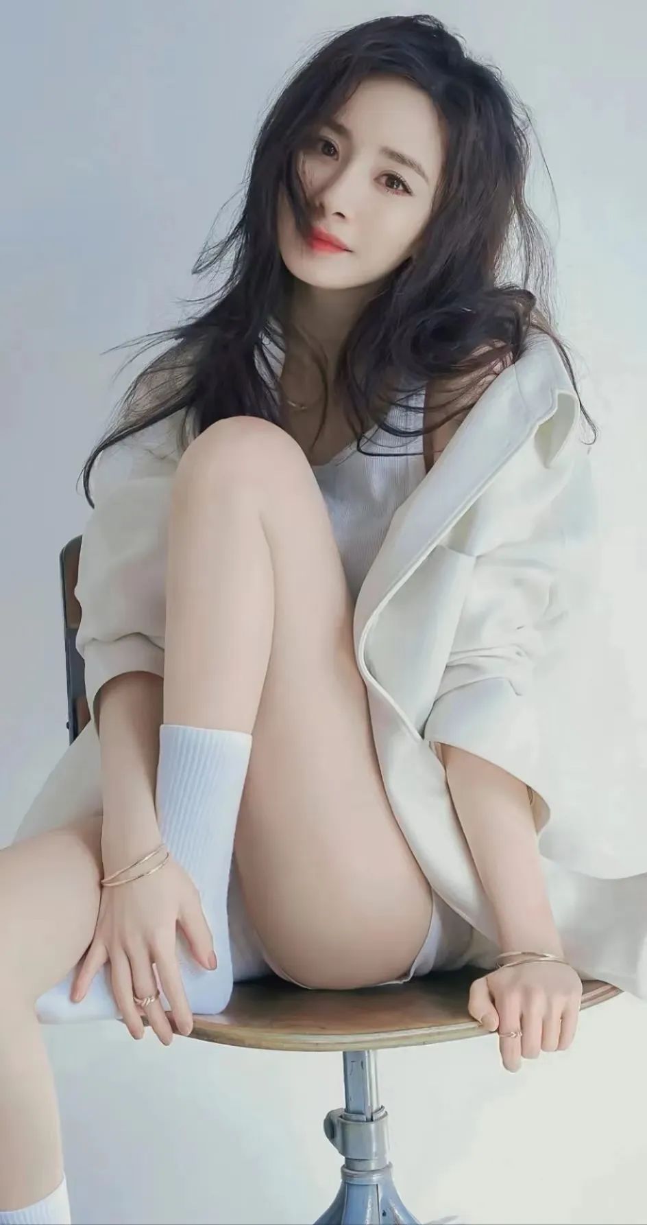 杨幂壁纸 | 活力青春满满写真！！ - 炫图天下