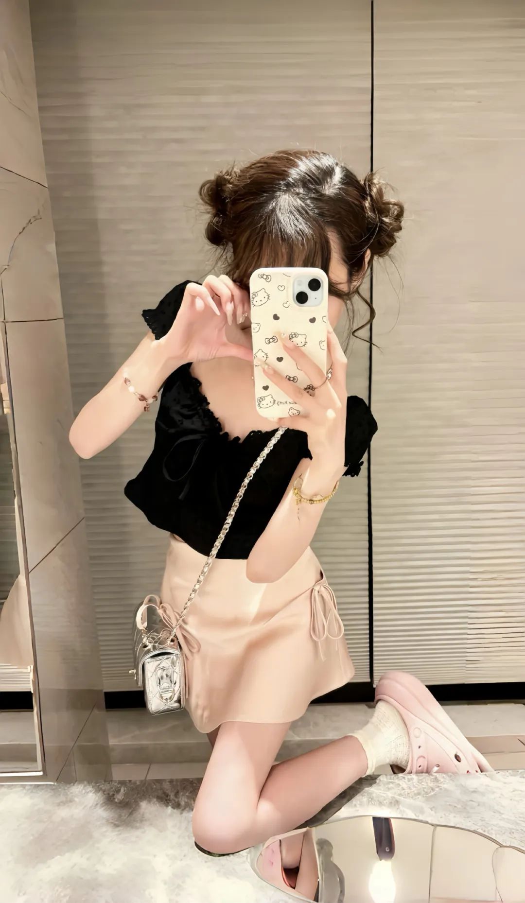 面若桃花的美女壁纸 - 炫图天下