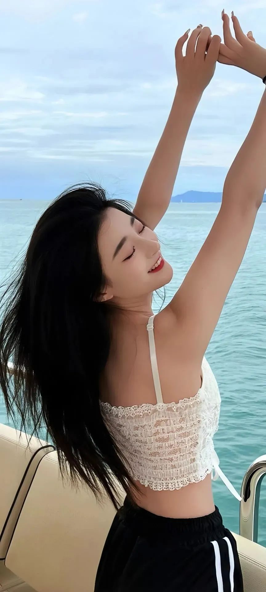 【美女壁纸】高清美女图片 - 炫图天下