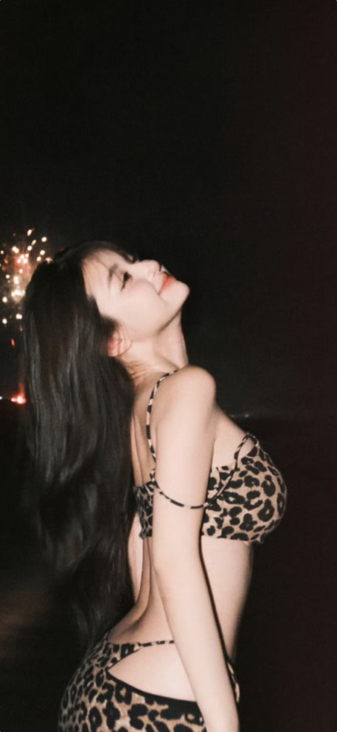 美女壁纸｜黑夜之梦 - 炫图天下