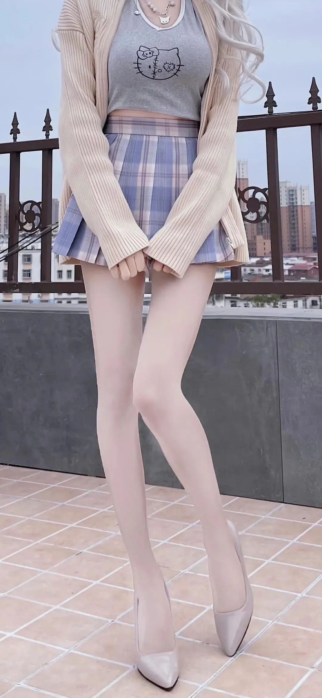 美女壁纸｜超性感诱惑白丝2.0 - 炫图天下