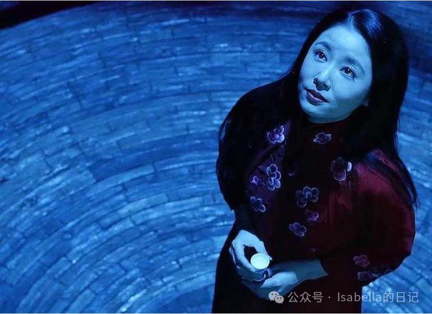 林心如……用你那枯萎玫瑰的爱意，生生野草的不息，抵抗着全世界来继续爱你 - 炫图天下