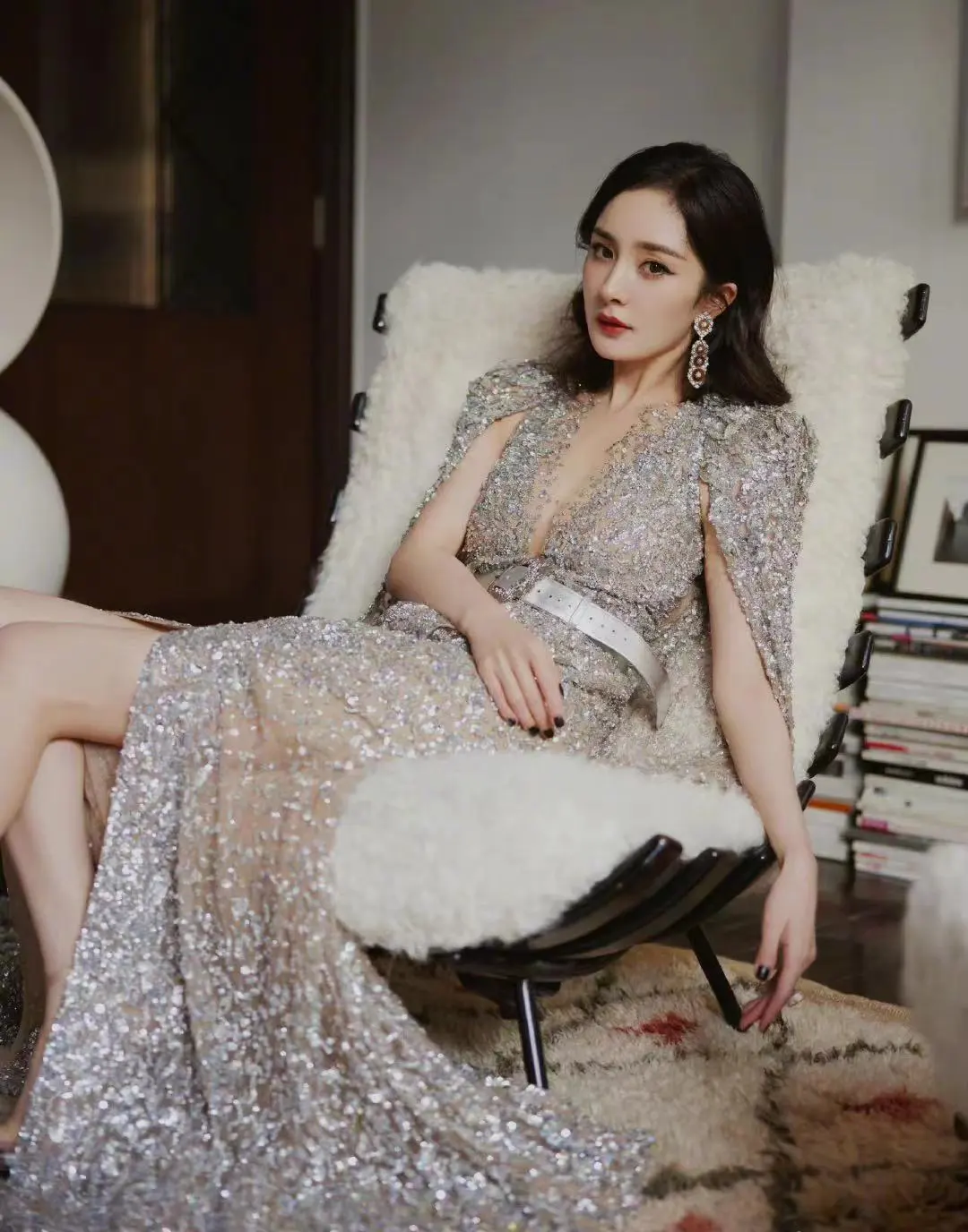 壁纸｜杨幂有料写真，顶级腰臀比。 - 炫图天下