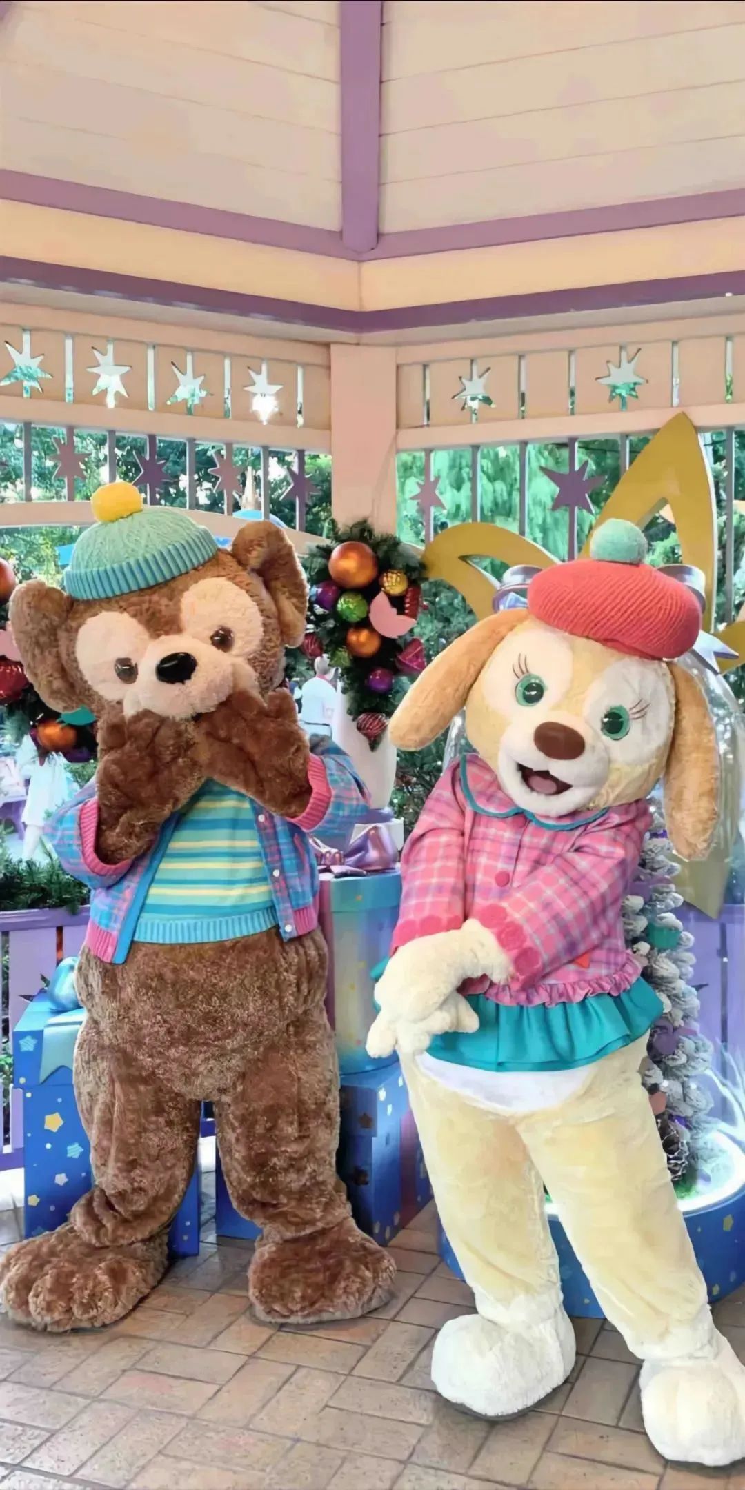 手机壁纸 | 映射在水洼中的我 却已然被雨浸透得狼狈不堪 - 炫图天下