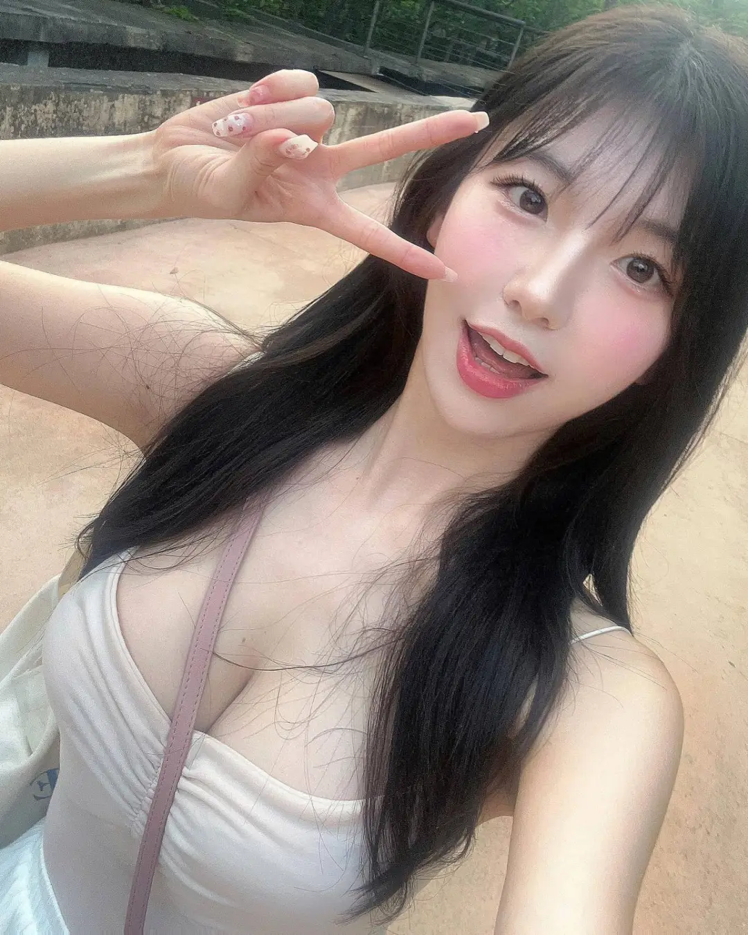 韩国纯欲网红天花板！清纯与火辣完美融合，太迷人了~ - 炫图天下