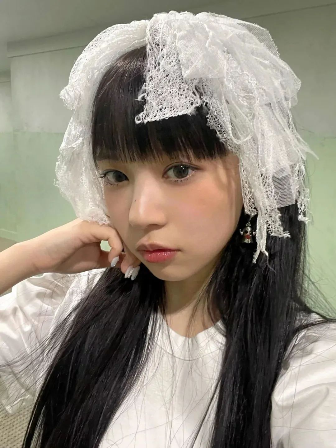 Kpop女爱豆蝴蝶结头饰 宝宝们好萌…!! - 炫图天下