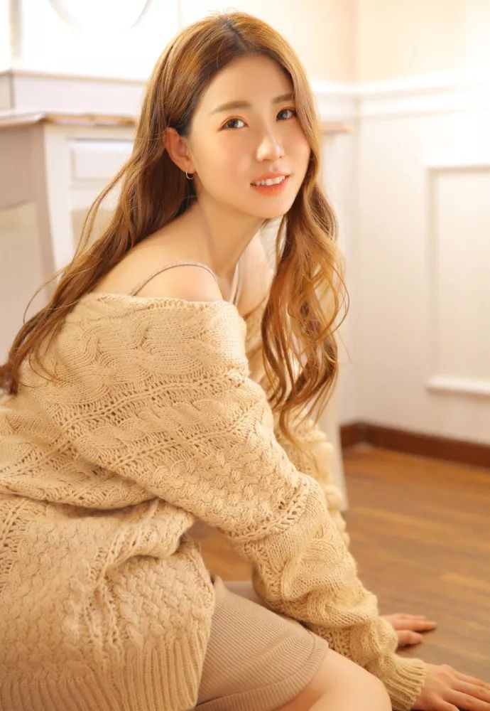 清纯长发少女该有的女神风范！仙女下凡 - 炫图天下