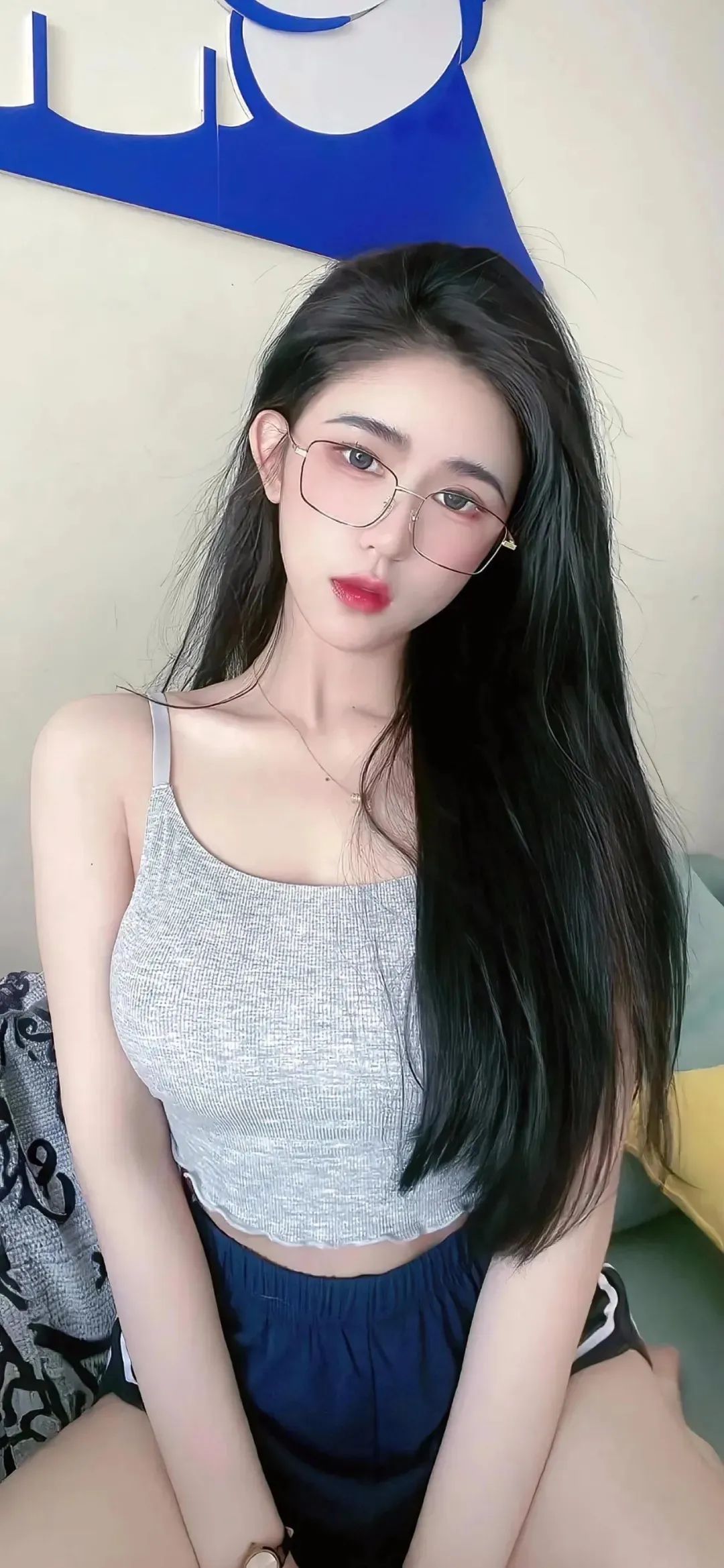 美女壁纸｜清纯美女 - 炫图天下