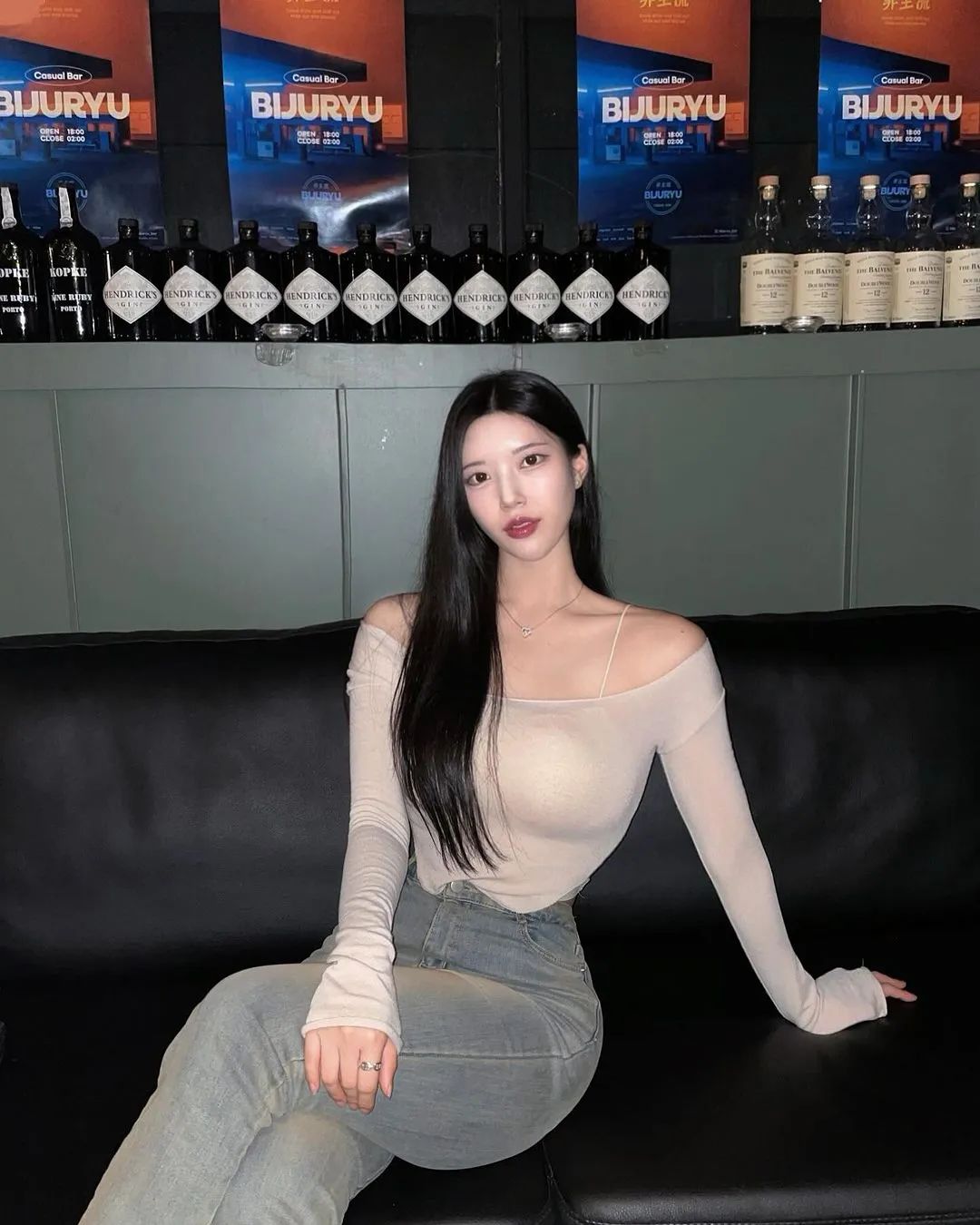 韩国极品女神！蜂腰大长腿，逆天腰臀比，真的是绝了 - 炫图天下