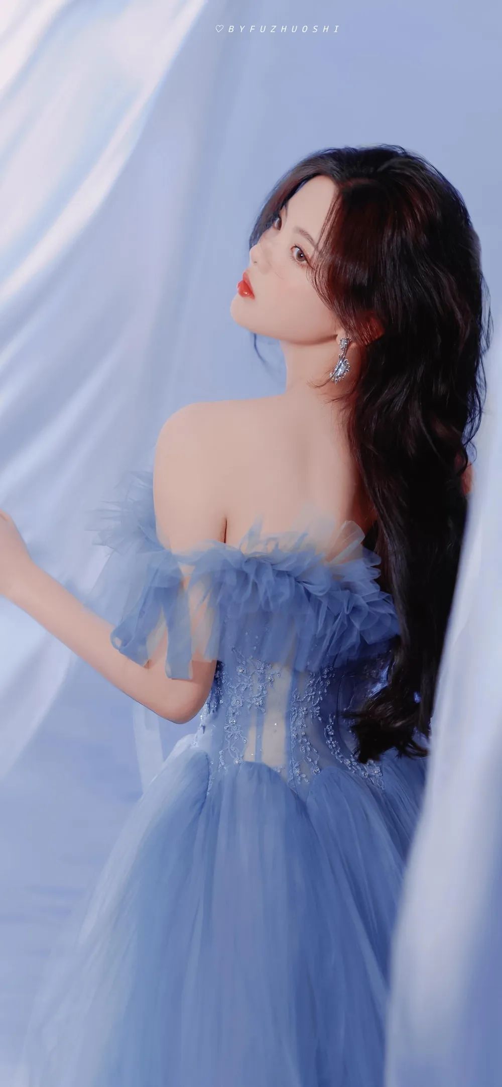 手机壁纸 | 你说惊鸿照影 淡了红颜 后来霜染桃源 岁何以堪 - 炫图天下