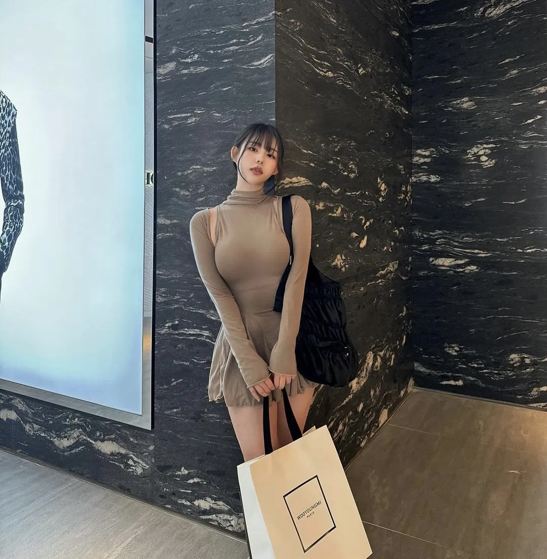 韩国网红模特！完美s曲线！身材太辣了 - 炫图天下