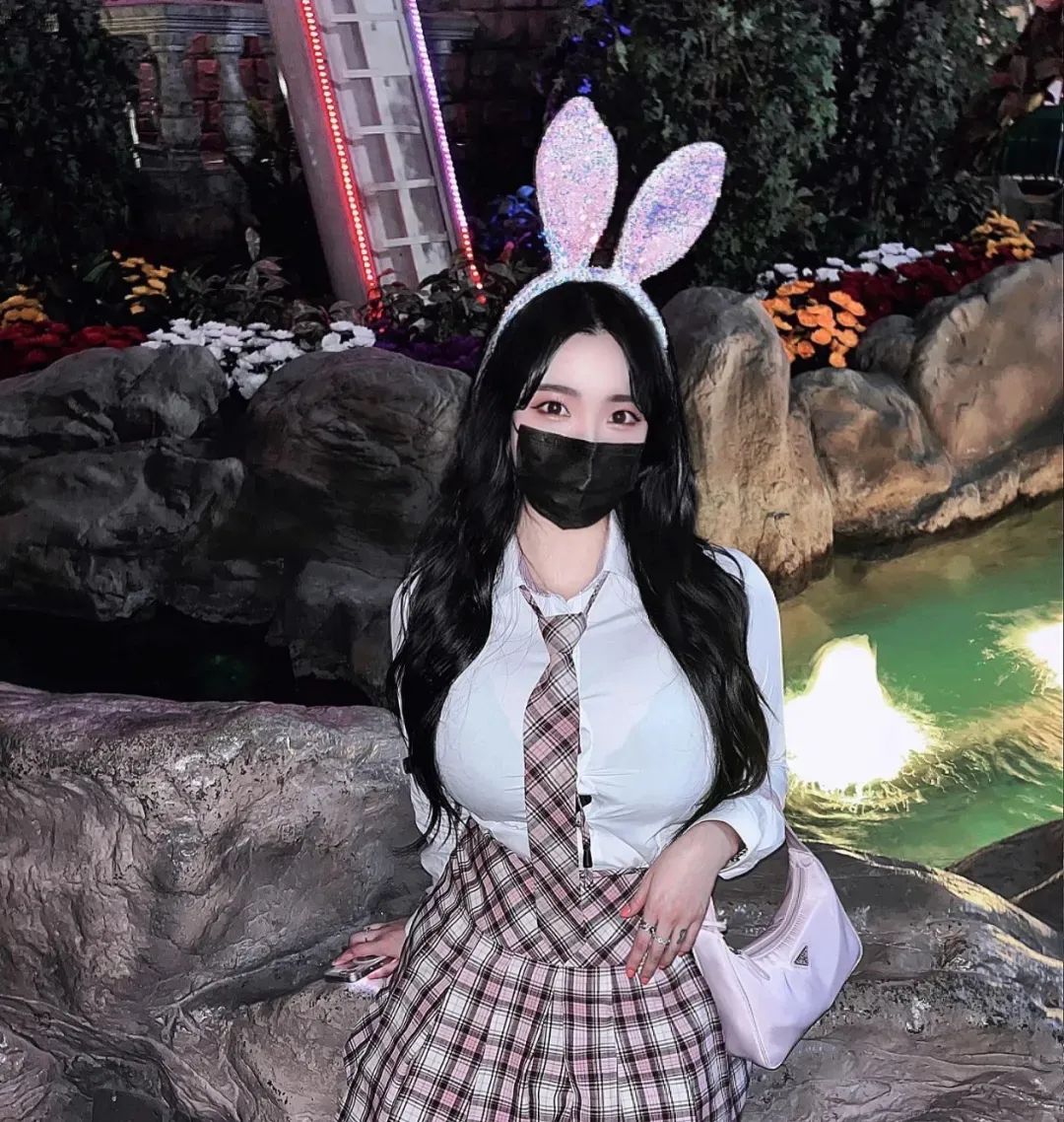 韩国网络红人｜Ins气质性感女神｜我的女神，你是我赖以生存的氧气，虽然你不在我身边，但你仍然充斥我周围的每一寸空间，爱你永不变！ - 炫图天下