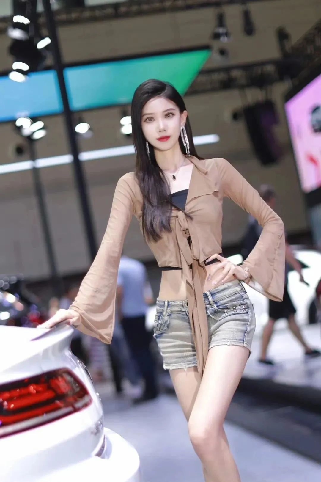 车展模特、美女写真、冷艳迷人 - 炫图天下