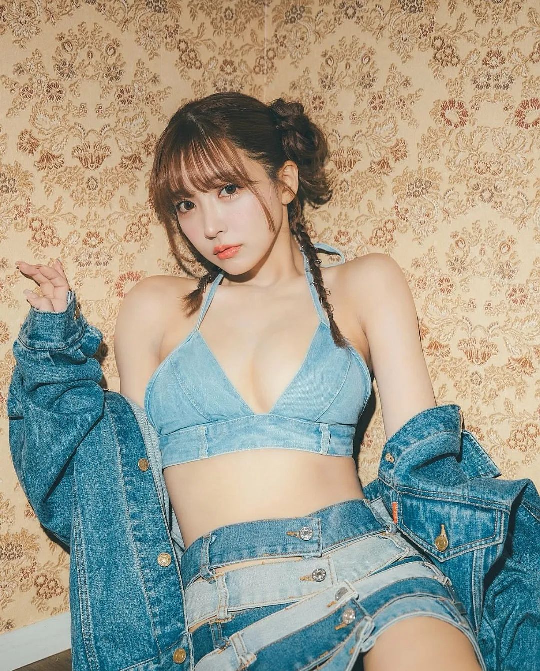 近期最凶的岛国高颜值大长腿美女！ - 炫图天下