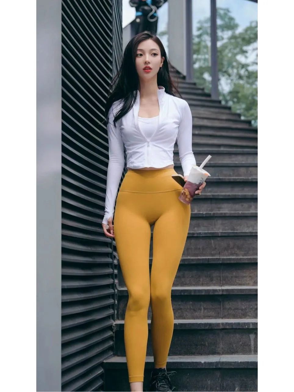 庆余年的美女，也不过如此！(身材展示) - 炫图天下