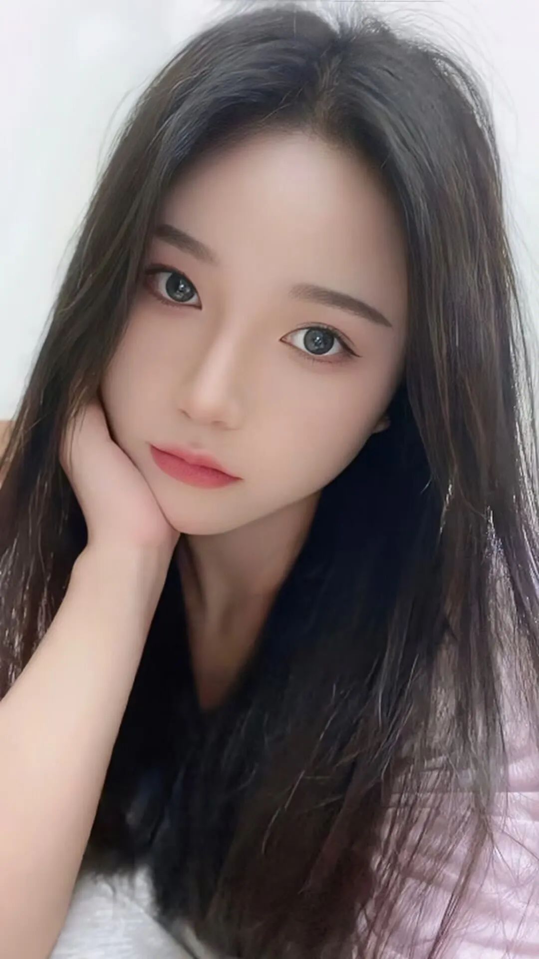 职业女性的内耗困境：如何寻找内心的平静 - 炫图天下