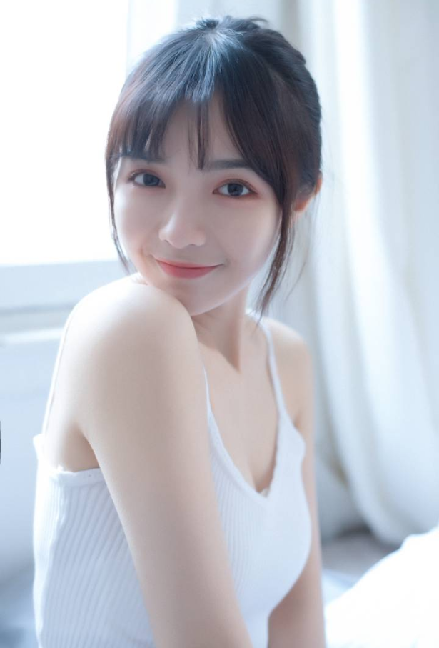 太仙了！女同伴都忍不住上手摸 - 炫图天下